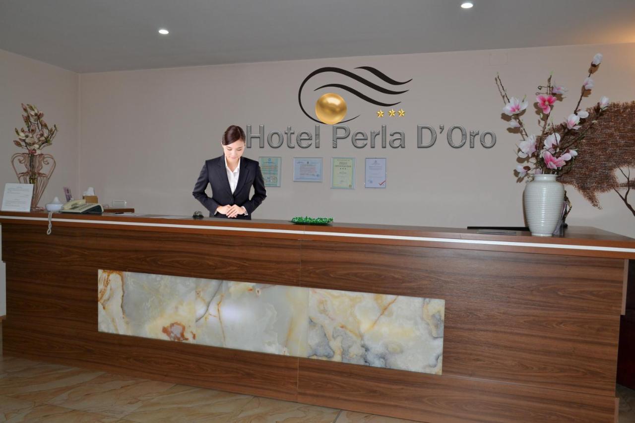 Hotel Perla D'Oro Timişoara Exteriör bild